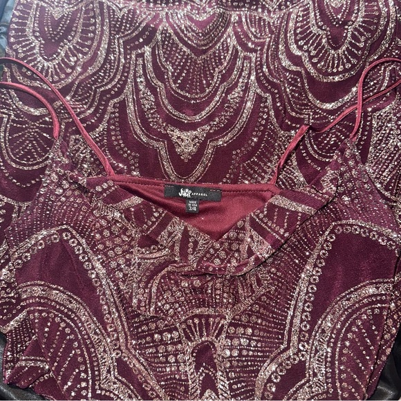 Nordstrom Jump Apparel Burgandy Dress With Glitter - Picture 4 of 5